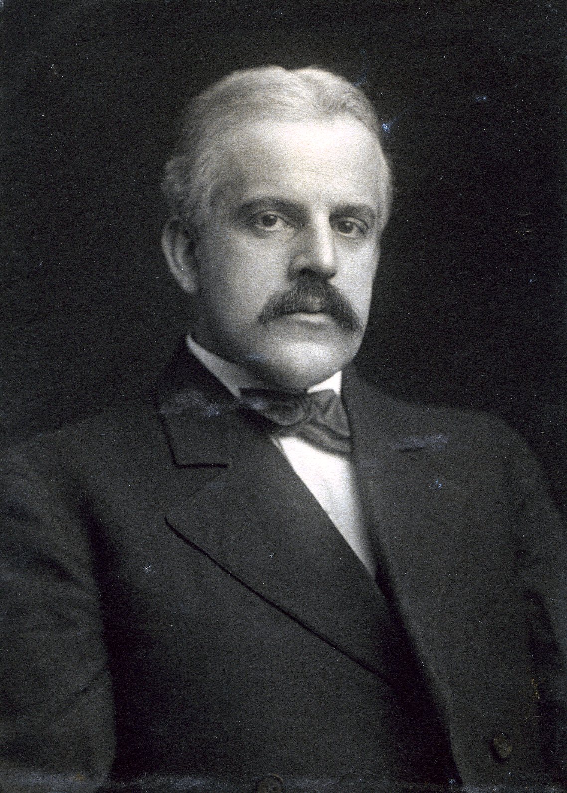 Member portrait of Herbert M. Richards